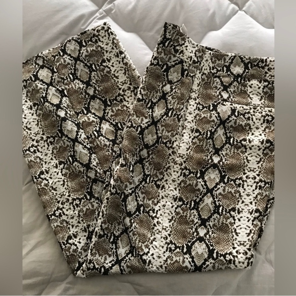 Banana Republic Snake Print Palazzo Pants - Picture 3 of 5